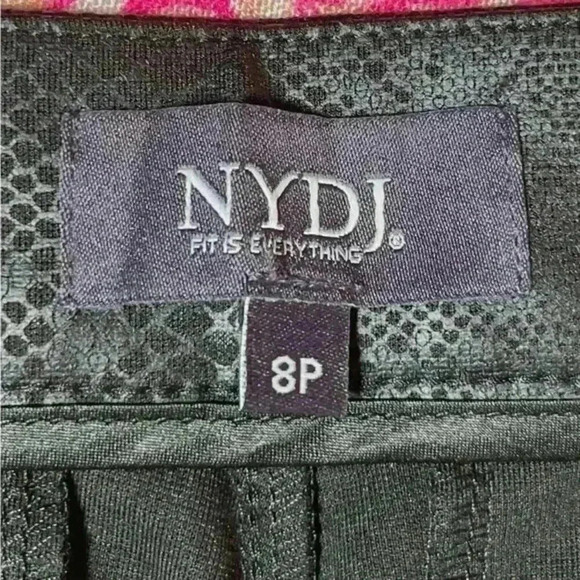 NWT NYDJ Snake Print Slim Trousers in Raceway Women's Size 8P‎ - Picture 4 of 10